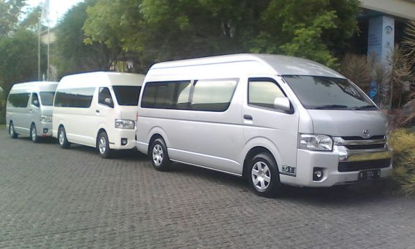  Harga  Sewa Rental Mobil  Surabaya Terbaru Tran99 com